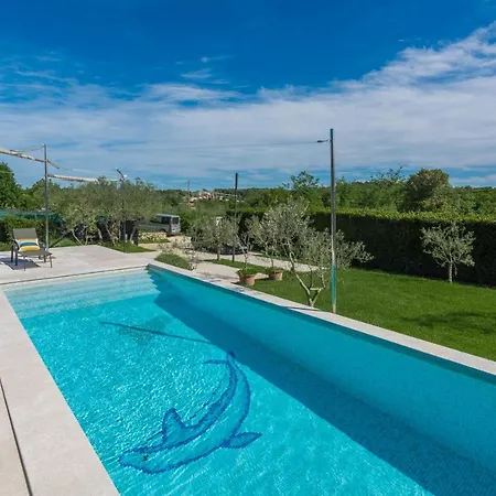 Lagoderan * Ρόβινι